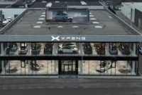 Xpeng menjajaki akuisisi pabrik Volkswagen di Eropa untuk memperluas produksi mobil listrik, meningkatkan ekspor, dan memperkuat strategi menghadapi pasar EV global.( Poto : ANTARA ).