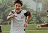 Theodore Leeming Bersinar usai membawa Persija U-20 juara EPA Super League dan langsung dipanggil TC Timnas Indonesia U-19 sebagai persiapan ASEAN U-19 2026 di Medan.( Poto : Inilah.com ).