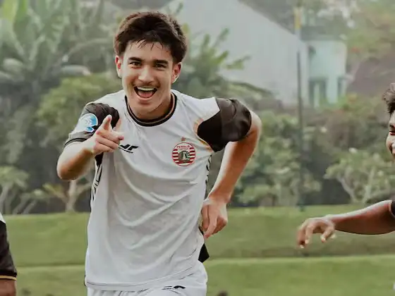 Theodore Leeming Bersinar usai membawa Persija U-20 juara EPA Super League dan langsung dipanggil TC Timnas Indonesia U-19 sebagai persiapan ASEAN U-19 2026 di Medan.( Poto : Inilah.com ).