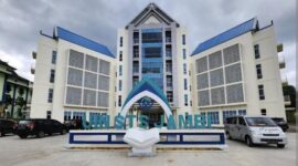 Dosen UIN Jambi digerebek di kos bersama mahasiswi, DPR minta kampus beri sanksi tegas. Simak kronologi lengkap dan langkah resmi kampus.( Poto : istimewa )