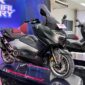 Yamaha Tmax terbaru langsung diserbu konsumen Indonesia meski dibanderol hingga Rp475 juta. Kuota perdana 50 unit habis terjual dalam waktu singkat.( Poto : detikoto ).