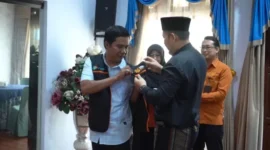 Penandatanganan pencanangan dan pendataan perdana petugas Sensus Ekonomi 2026 oleh Bupati M Syukur.( poto : metrojambi.com )