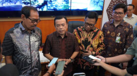 Gubernur Jambi Dr. H. Al Haris, S.Sos, MH menerima audensi Direktur Utama BPJS Ketenaga kerjaan Saiful Hidayat ( poto : bicarajambi.com ).