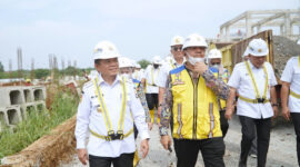 Al Haris tinjau pembangunan Sekolah Rakyat di Tanjab Timur( Poto : bicarajambi.com )