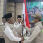 Wakil Gubernur(kiri) Jambi hadir langsung di Asrama Haji Kota Baru untuk menyambut kedatangan 443 jamaah haji Kloter BTH-21.
