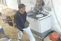 Tangkapan layar CCTV yang merekam detik-detik pencurian motor.( poto : tribunjambi.com )