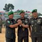 Komandan Brigade Infanteri bersama Letkol Inf Viko Hendrika Sandro dan Letkol Inf Wasidi ( poto : jambiprima.com )