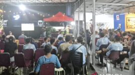 Suasana nonton bareng Piala Dunia 2026 sebelum pertandingan perdana Meksiko vs Afrika Selatan di halaman Kantor TVRI Jambi, Kamis (11/6/2026). ( poto : ANTARA/Agus Suprayitno )