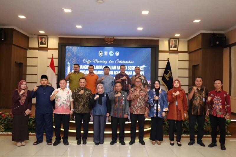 Kantor Wilayah Kementerian Hukum Jambi menggelar coffee morning Kemenkum Jambi di Aula Kanwil, Jumat (19/6/2026).( poto : jambilink.id )