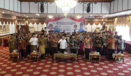 Gubernur Al Haris melepas kontingen Jambi menuju PESPARAWI Nasional XIV 2026 di Manokwari dan menegaskan dukungan penuh.