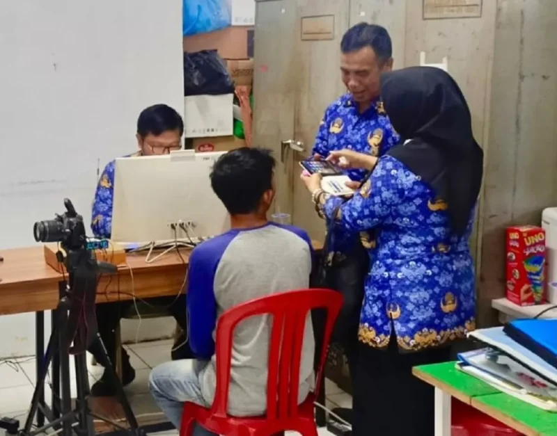Stok blangko KTP elektronik di Sungai Penuh dipastikan aman.( poto : metrojambi.com )