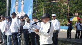 Gubernur Jambi saat memberikan sambutan di acara Hari Lingkungan Hidup Sedunia. ( poto : jambiprima,com ).