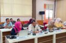Kepala Kantor Wilayah Kementerian Hukum Jambi menugaskan Perancang Peraturan Perundang-undangan Victor Noval Sidabutar, S.H., M.H. dan Yudhi Irawan sebagai narasumber penanggap.( poto : jambilink.id )