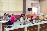 Kepala Kantor Wilayah Kementerian Hukum Jambi menugaskan Perancang Peraturan Perundang-undangan Victor Noval Sidabutar, S.H., M.H. dan Yudhi Irawan sebagai narasumber penanggap.( poto : jambilink.id )