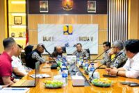 Bupati Bungo H. Dedy Putra mengikuti audiensi bersama jajaran BWSS VI Jambi dan pihak investor ( poto : jambiprima.com )