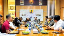 Bupati Bungo H. Dedy Putra mengikuti audiensi bersama jajaran BWSS VI Jambi dan pihak investor ( poto : jambiprima.com )