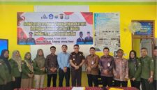 Kejaksaan Negeri Tanjung Jabung Timur Anto Widi Nugraha(tengah).( poto : jambilink.id )