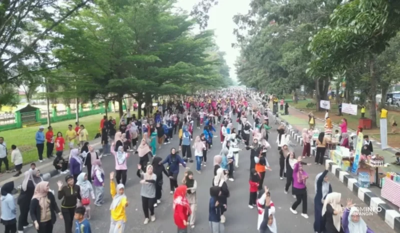 Ribuan warga Merangin ikuti Car Free Day di Bangko( poto : metrojambi.com )