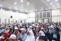 Jamaah Haji Kloter BTH-21 asal Provinsi Jambi tiba di Asrama Haji Kota Baru Jambi pada Kamis (25/6/2026) malam.( poto : jambiprima.com )