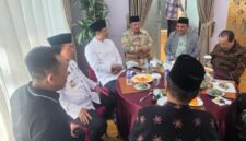 Gus Ipul di dampingi Gubernur Jambi dan Rektor UIN STS Jambi saat open house di  Jambi, 6/6/2026.(poto : hambiprima.com)