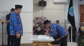 Bupati Merangin M. Syukur saat melantik 237 kepala sekolah pada, Sabtu 6/6/2026( poto : jambiprima.com ).