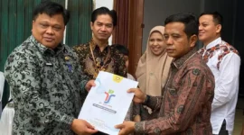 Sekretaris Daerah (Sekda) Merangin, Zulhifni memaparkan Pemerintah Kabupaten Merangin meresmikan operasional Depo Pomindo pertama di Provinsi Jambi, Kamis (18/6/2026).( poto : tribunjambi.com )