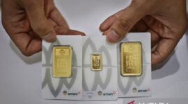 Harga emas Antam naik Rp18.000 menjadi Rp2,729 juta per gram pada 15 Juni 2026.( poto : ANTARA )
