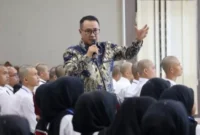 Wali Kota Sungai Penuh, Alfin, menantang para Calon Pegawai Negeri Sipil (CPNS) untuk meninggalkan zona nyaman dan membangun pola kerja baru yang lebih adaptif.( poto : jambione.com )