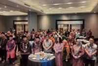 Al Haris saat menghadiri Pembukaan Deklarasi Bersama dan Sinergi Lintas Sektor Akselerasi Indeks Standar Pelayanan Minimal (SPM) di Aston Hotel Jambi, Kamis (18/6/2026).( poto : tribunjambi.com )