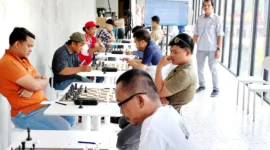 Turnamen Catur Jambi 2026 berlangsung ketat.( poto : jambisnis.com )