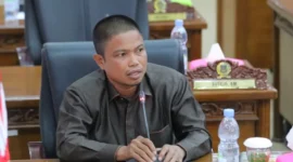 Anggota DPRD Kabupaten Tanjung Jabung Barat dari Fraksi Gerindra, H Assek( poto : jambione.com )
