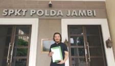 Kuasa hukum mitra laporkan Yayasan Nuansa Mitra Sejati ke Polda Jambi.( poto : metrojambi.com )