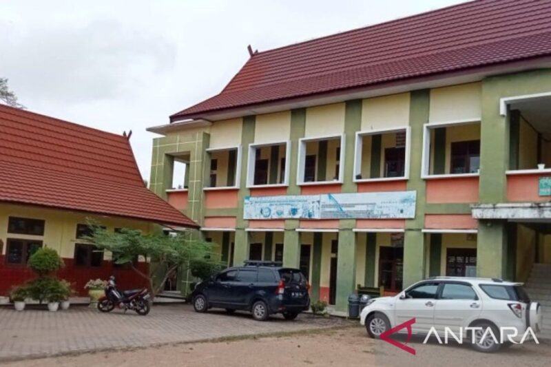 Libur sekolah semester dua tahun ajaran 2025/2026 di Muara Bulian, Kamis (18/6/2026). ( poto : ANTARA/Riski Apriyani).