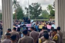 Masyarakat menggeruduk DPRD Provinsi Jambi meminta program MBG dilanjutkan.( metrojambi.com )