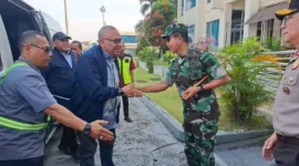 Afriansyah Noor mendarat di Bandara Sultan Thaha dan langsung bertemu jajaran Forum Koordinasi Pimpinan Daerah (Forkopimda) Jambi.( poto : metrojambi.com )