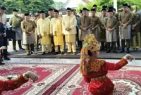 Gubernur Jambi Al Haris Bersama Menko Pangan Zulhas menghadiri HUT Kota Jambi.( poto : istimewa )
