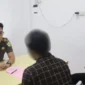 Pada Selasa (9/6/2026), petugas menyerahkan tersangka beserta barang bukti kepada Kejaksaan Negeri Tanjung Jabung Barat untuk melanjutkan proses hukum.( poto jambione.com )
