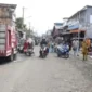 Kondisi trotoar di Pasar Tanjung Bajure, Kota Sungai Penuh akan direvitalisasi.( poto : jambione.com )