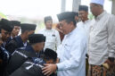 Al Haris saat menghadiri Haul ke-1 Almaghfurlah Abah KH M Rouyani Jamil( poto : infojambi.com ).
