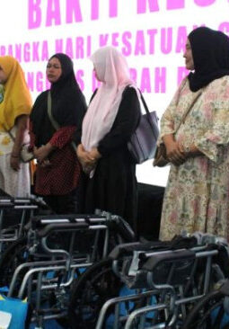 Bakti Kesehatan Polda Jambi Layani Ribuan Warga pada Hari Bhayangkara ke-80