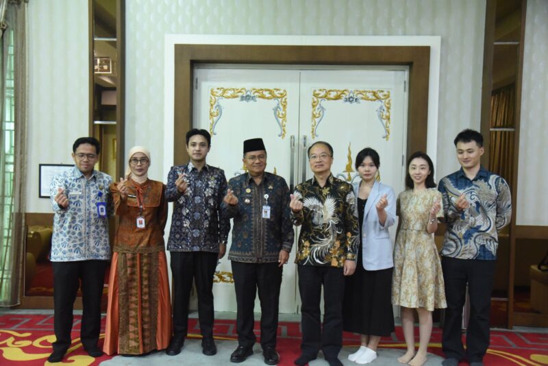 Wali Kota Jambi Maulana terima Konjen RRT Huang He bahas kerja sama telemedicine, pendidikan, pariwisata, dan investasi bersama Guangzhou.( poto : wartanews.co)