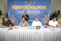 Polda Jambi menggelar konferensi pers di Lobby Mapolda Jambi, Selasa (30/6/2026).( poto : bicarajambi.com )