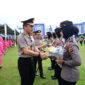 Kapolda Jambi Irjen Pol. Krisno H. Siregar, S.I.K., M.H. memimpin langsung Upacara Kenaikan Pangkat Anggota Polri Periode 1 Juli 2026 di Lapangan Mapolresta Jambi, Selasa (30/6/2026).( poto :bicarajambi.com )