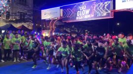 CRJ Glow Night Run 2026 yang digelar pada Sabtu malam 6 Juni 2026( poto : jambi-independent.co.id )