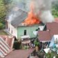 Kebakaran rumah di Desa Bedeng Delapan, Kayu Aro Barat, Kerinci( Poto : istimewa)