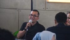 Kepala Dinas Komunikasi dan Informatika Provinsi Jambi serta Wali Kota Jambi mendukung penuh pembentukan PAGUJATI sebagai forum komunikasi pelaku internet.( Poto : halojambi.com )