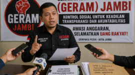 Gerakan Rakyat Menggugat (GERAM) Jambi berencana melaporkan dugaan penyimpangan anggaran perjalanan dinas DPRD Jambi ke Polda Provinsi Jambi( poto : chatGPT )