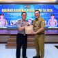 Kepala Dinas Komunikasi dan Informatika Provinsi Jambi, Drs Ariansyah, M.E.( kiri ).poto : jambilink.id