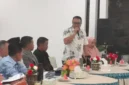 Wali Kota Sungai Penuh, Alfin (tengah), memimpin langsung rapat koordinasi di Aula Rumah Dinas Wali Kota, Kamis malam 4 Juni 2026.( poto : RRI )