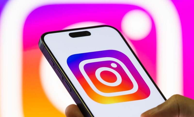 Ilustrasi cara mendapatkan uang dari instagram( poto : mashable sea )